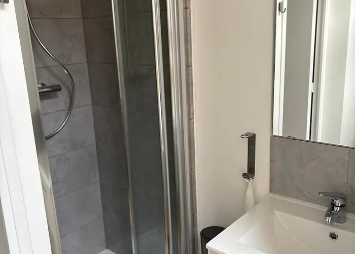 A Cozy Nest - Modern Perfect For Two Lilla